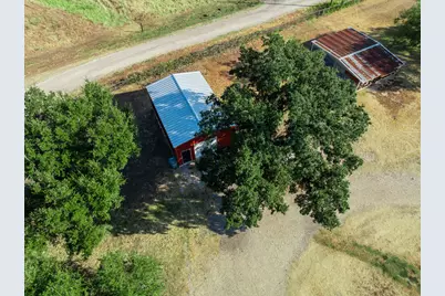 8707 E Highway 6, Riesel, TX 76682 - Photo 37