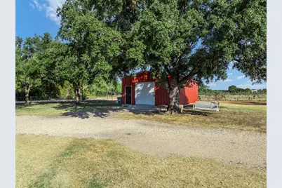 8707 E Highway 6, Riesel, TX 76682 - Photo 27