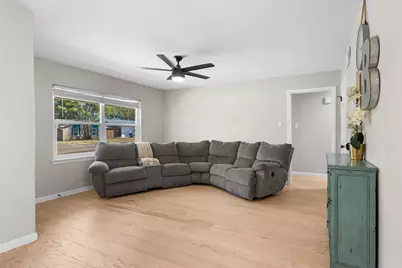 634 Midvale Drive, Dallas, TX 75232 - Photo 3