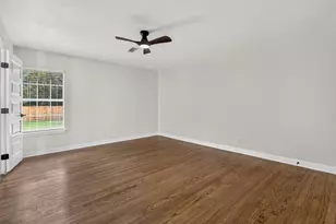 3825 Weyburn Dr, Fort Worth, TX 76109 - Photo 15