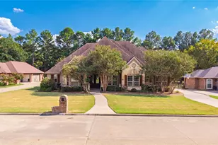 2007 Creekview Dr, Commerce, TX 75428 - Photo 9