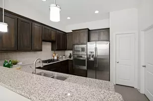 1046 Lone Ivory Trail, Arlington, TX 76005 - Photo 13