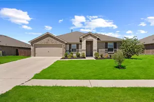 1321 Elmwood Dr, Cedar Hill, TX 75104 - Photo 3