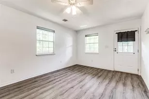 7659 Double Bridge Rd, Mabank, TX 75156 - Photo 3