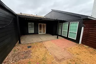 2206 Old Mill Rd, Carrollton, TX 75007 - Photo 9
