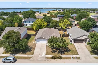 625 Spillway Drive, Little Elm, TX 75068 - Photo 7