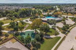 400 Blue Crk Cv, McKinney, TX 75071 - Photo 35
