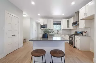10827 Wallbrook Dr, Dallas, TX 75238 - Photo 9