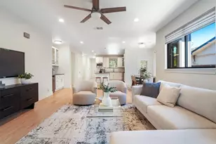 10827 Wallbrook Dr, Dallas, TX 75238 - Photo 3