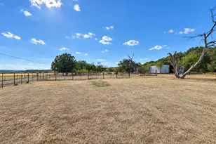 1024 N Keller Rd, Mineral Wells, TX 76067 - Photo 11