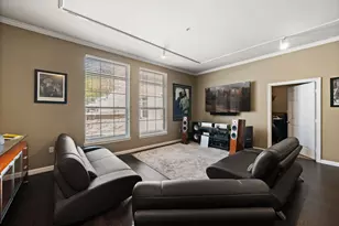 2305 Worthington St, Dallas, TX 75204 - Photo 11