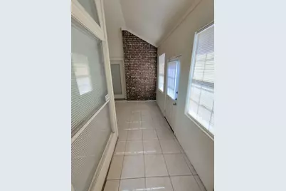 4819 Brady Court, Arlington, TX 76018 - Photo 25