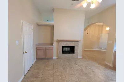 4819 Brady Court, Arlington, TX 76018 - Photo 7