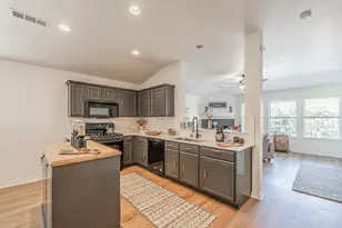1056 Breeders Cup Dr, Fort Worth, TX 76179 - Photo 13