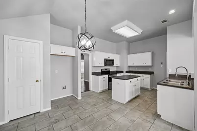 616 Kari Anne Lane, DeSoto, TX 75115 - Photo 13