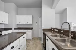 616 Kari Anne Ln, DeSoto, TX 75115 - Photo 11