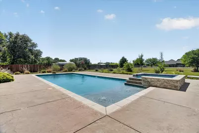 2000 Adams Lane S, Azle, TX 76020 - Photo 17