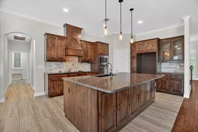 2000 Adams Lane S, Azle, TX 76020 - Photo 9
