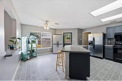 7207 Port Phillip Drive, Arlington, TX 76002 - Photo 9