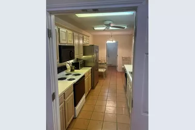 19083 White Bluff Drive #106, Whitney, TX 76692 - Photo 5