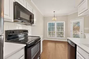 7151 Gaston Ave, Dallas, TX 75214 - Photo 5