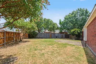 3604 Magnolia Circle, The Colony, TX 75056 - Photo 15
