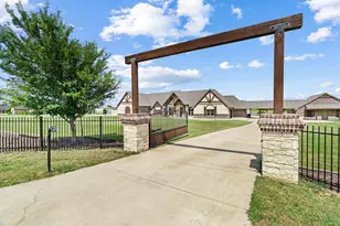 12190 Marion Rd, Sanger, TX 76266 - Photo 5