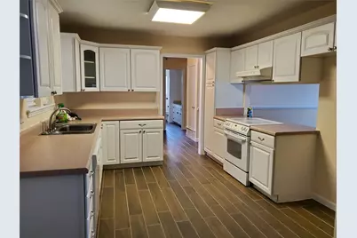 5901 Crestwood Circle, North Richland Hills, TX 76180 - Photo 11