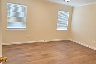 5901 Crestwood Circle, North Richland Hills, TX 76180 - Photo 15