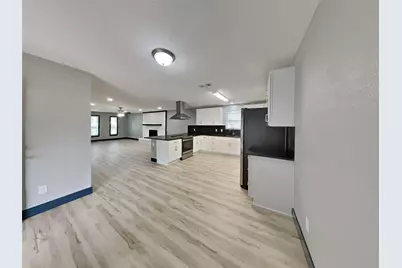 822 Cambridge Place, Grand Prairie, TX 75051 - Photo 5