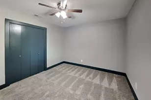 822 Cambridge Pl, Grand Prairie, TX 75051 - Photo 11