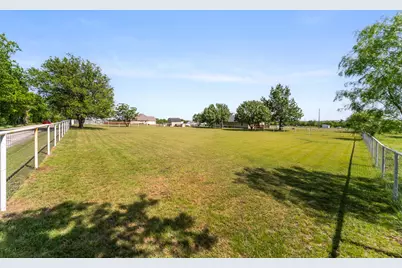 258 Bobcat Road, Sanger, TX 76266 - Photo 33