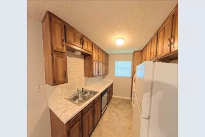 7324 Davis Boulevard #B, North Richland Hills, TX 76182 - Photo 3
