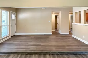 108 Jenny Kay Ln, Irving, TX 75060 - Photo 5