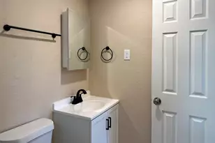 108 Jenny Kay Ln, Irving, TX 75060 - Photo 21
