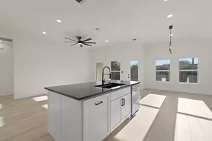 5431 Arrowhead Dr, Granbury, TX 76048 - Photo 15