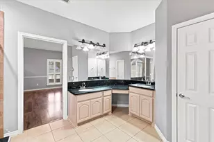 809 Meadowside Ct, Garland, TX 75043 - Photo 15