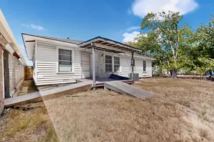 3004 Hickory Tree Rd, Balch Springs, TX 75180 - Photo 23