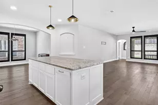 1129 Dame Carol Wy, Carrollton, TX 75010 - Photo 11
