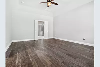 1129 Dame Carol Way, Carrollton, TX 75010 - Photo 21