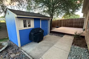 2815 Fox Creek Trail, Arlington, TX 76017 - Photo 5