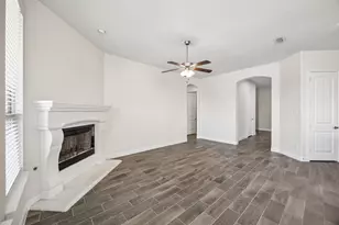 609 Morning Glory Ln, Mansfield, TX 76063 - Photo 5