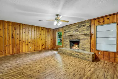 609 Cooper Lane, Kennedale, TX 76060 - Photo 17