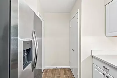 15151 Berry Trail #910, Dallas, TX 75248 - Photo 21
