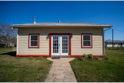 108 S Avenue C, Wortham, TX 76693 - Photo 1
