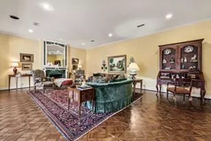 17 Stonecourt Cir, Dallas, TX 75225 - Photo 9