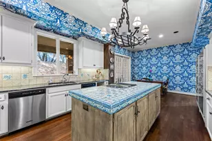 17 Stonecourt Cir, Dallas, TX 75225 - Photo 13