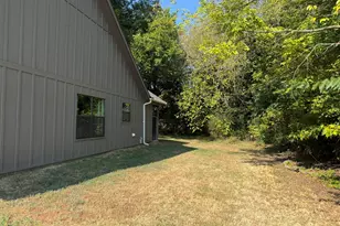 339 19th St NW, Paris, TX 75460 - Photo 3