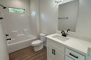 339 19th St NW, Paris, TX 75460 - Photo 9