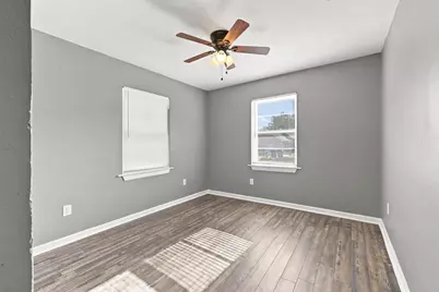 915 N Throckmorton Street, Sherman, TX 75090 - Photo 23